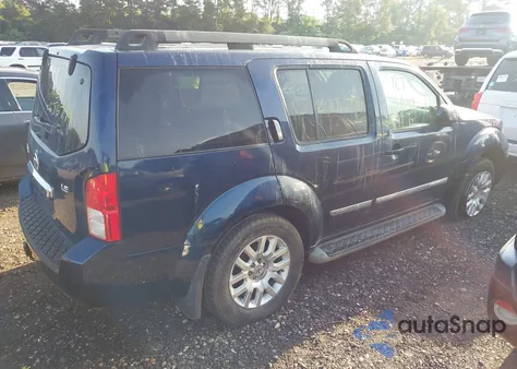 2010 Nissan Pathfinder Le z USA, uszkodzony, nr VIN 5N1AR1NB9AC608072